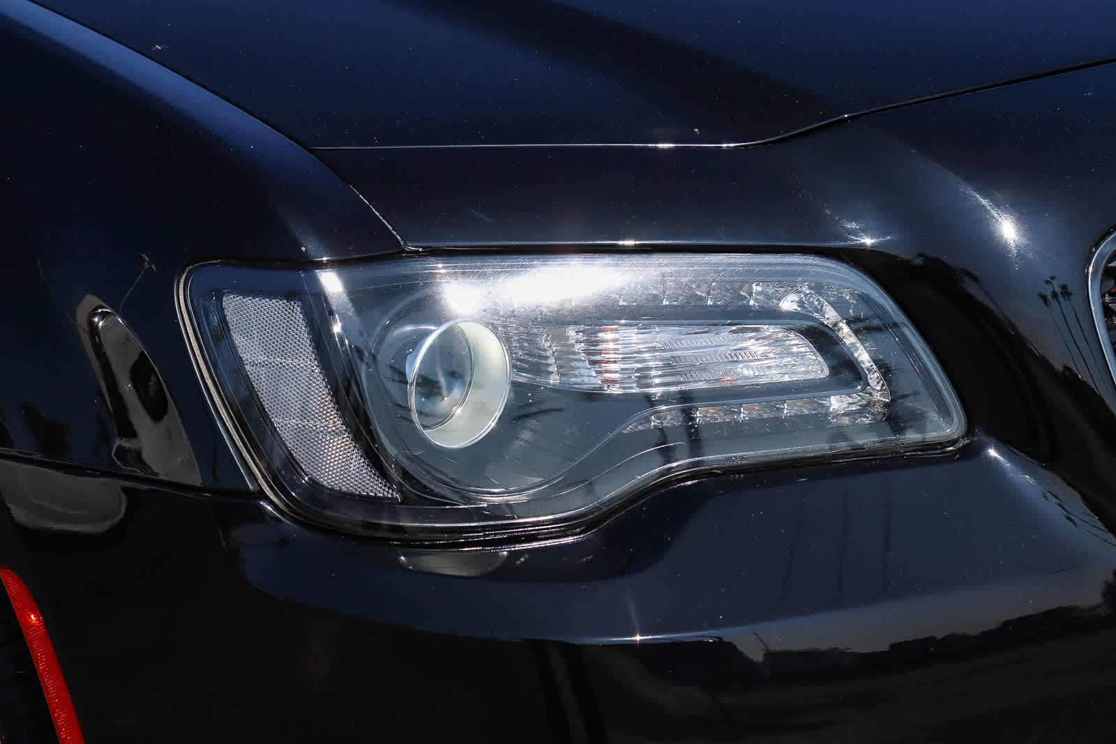 Thumbnail: 2018 Chrysler 300 - 4