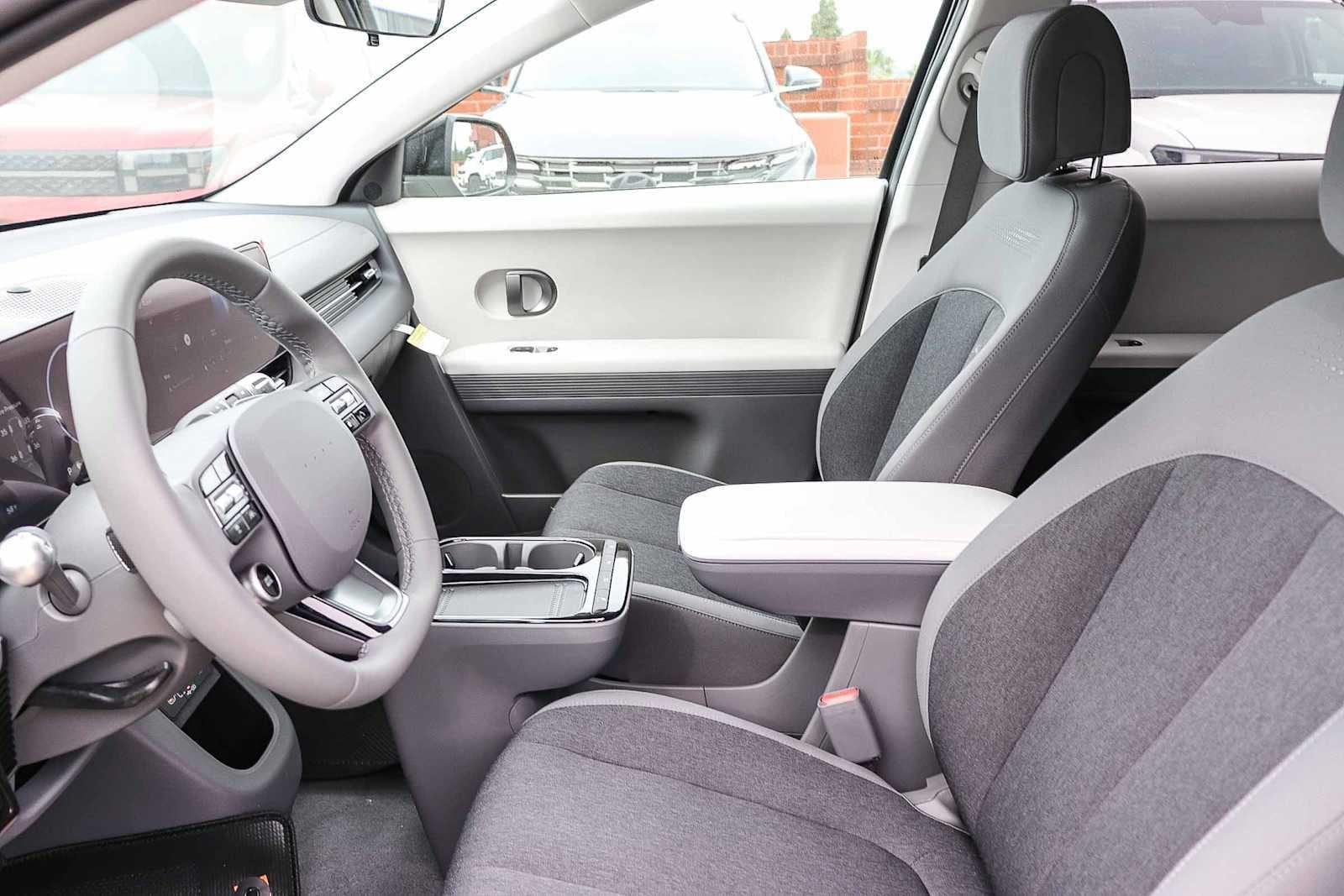 Thumbnail: 2026 Hyundai Ioniq 5 - 21