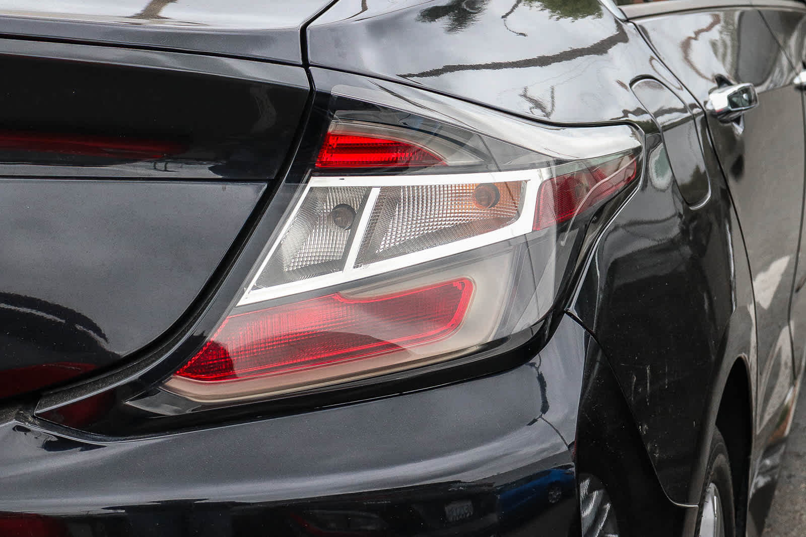 Thumbnail: 2016 Chevrolet Volt - 14