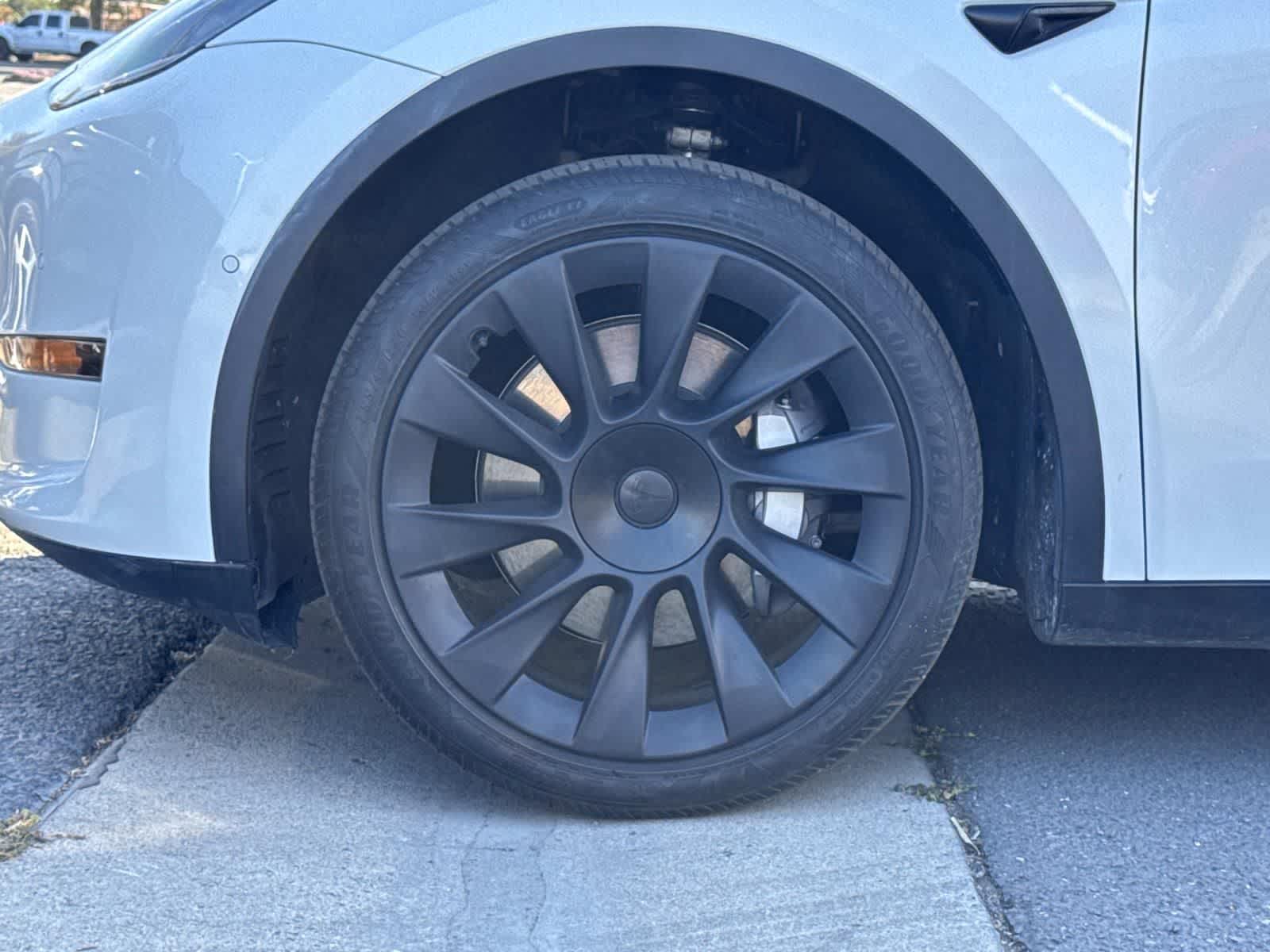 Thumbnail: 2021 Tesla Model Y - 5