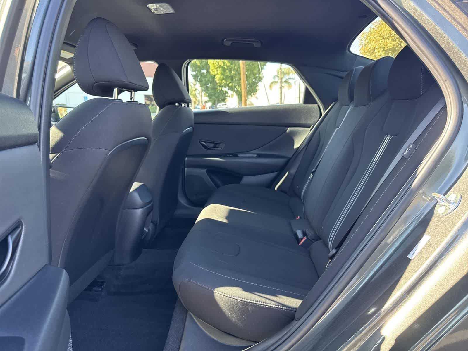 Thumbnail: 2025 Hyundai Elantra - 26