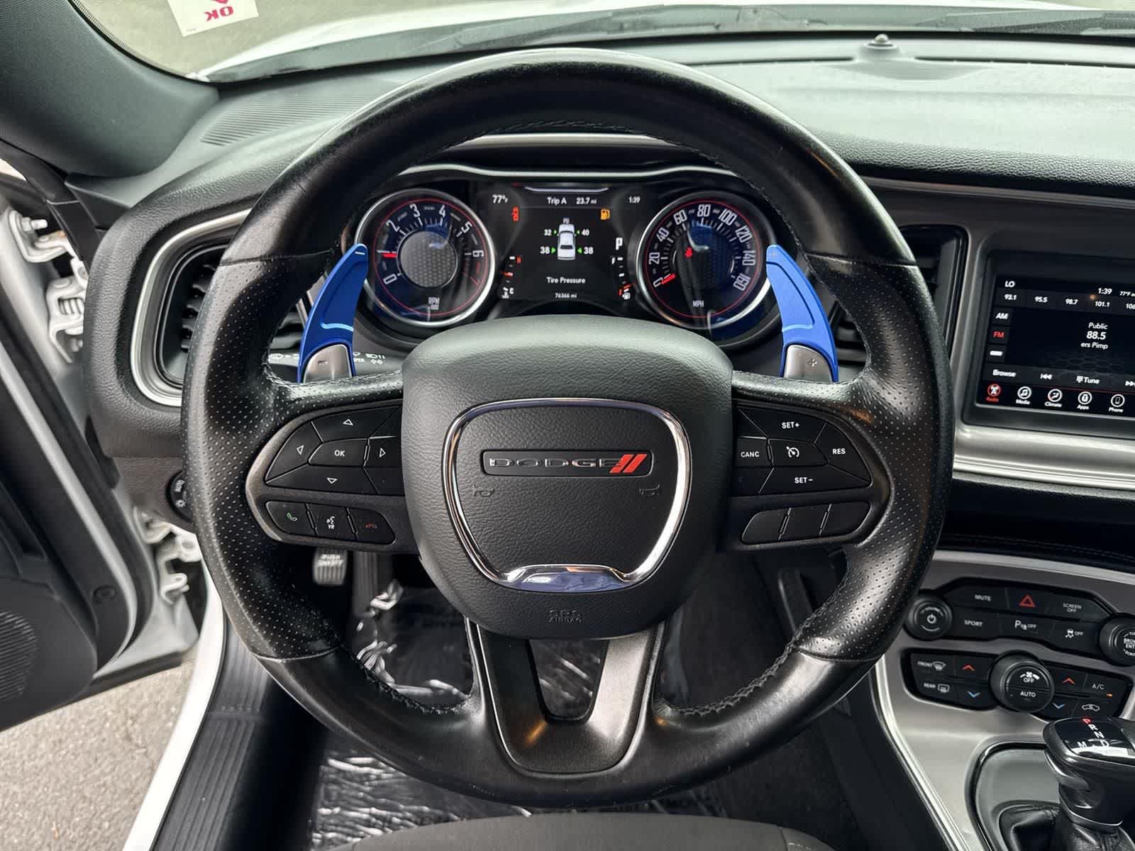 Thumbnail: 2022 Dodge Challenger - 9