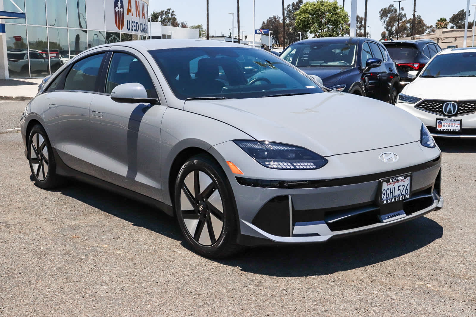 Thumbnail: 2023 Hyundai Ioniq 6 - 2
