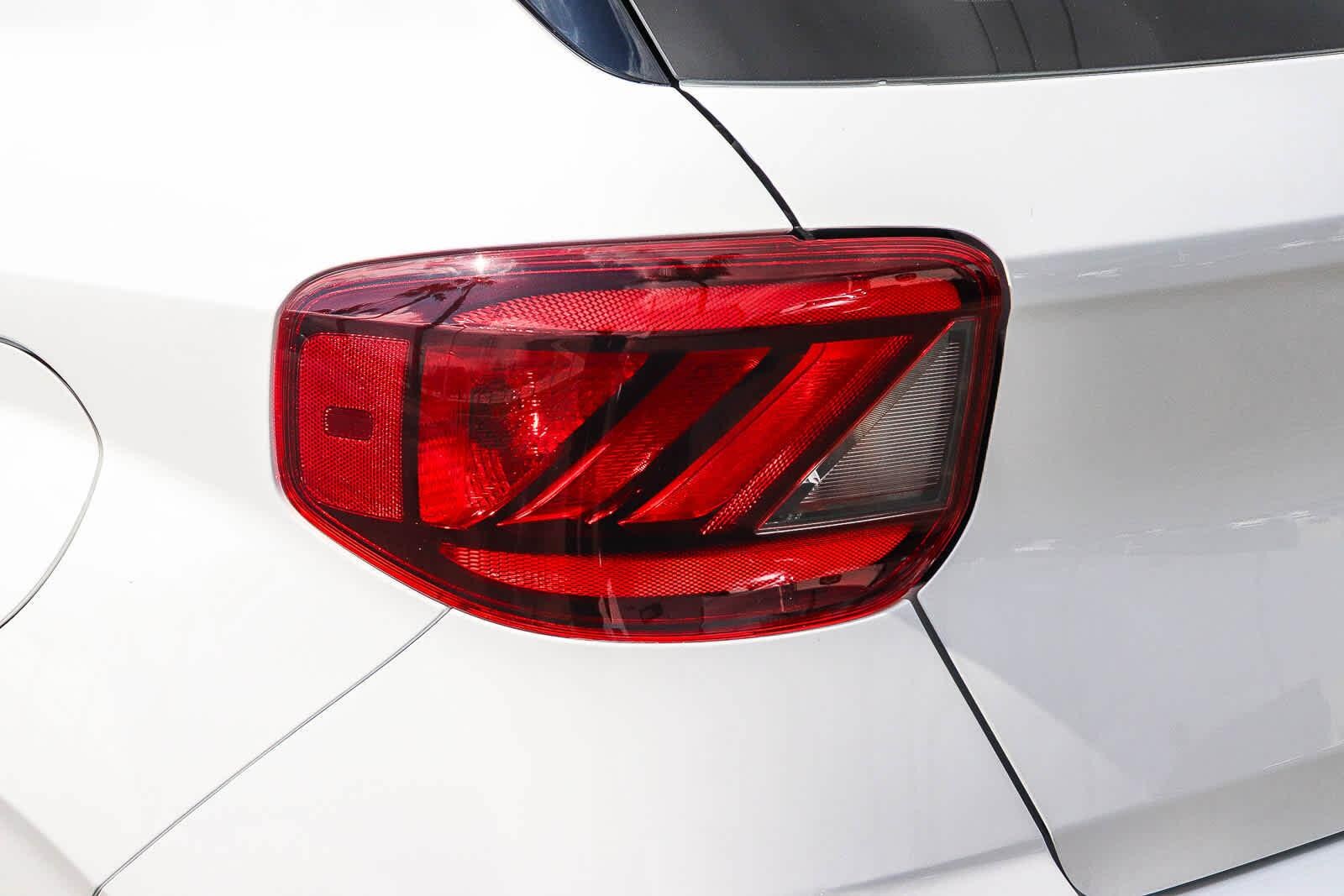 Thumbnail: 2026 Hyundai Venue - 9