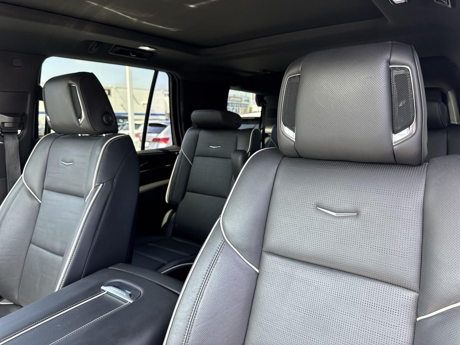 Thumbnail: 2023 Cadillac Escalade - 25