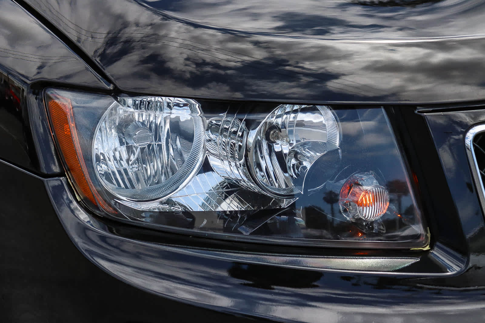 Thumbnail: 2014 Jeep Compass - 4