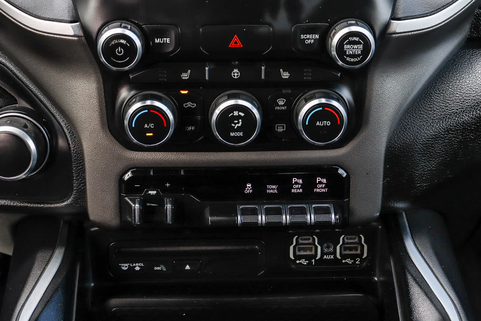 Thumbnail: 2019 RAM 1500 - 18