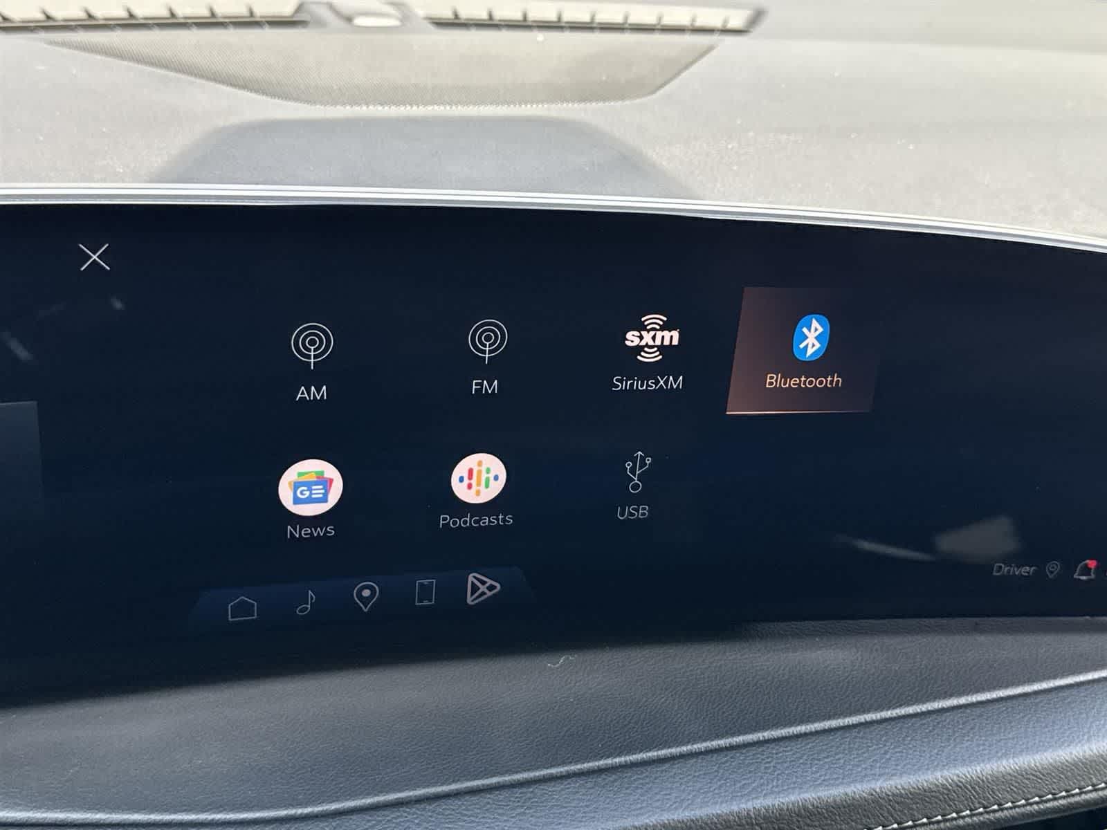 Thumbnail: 2024 Cadillac XT4 - 15