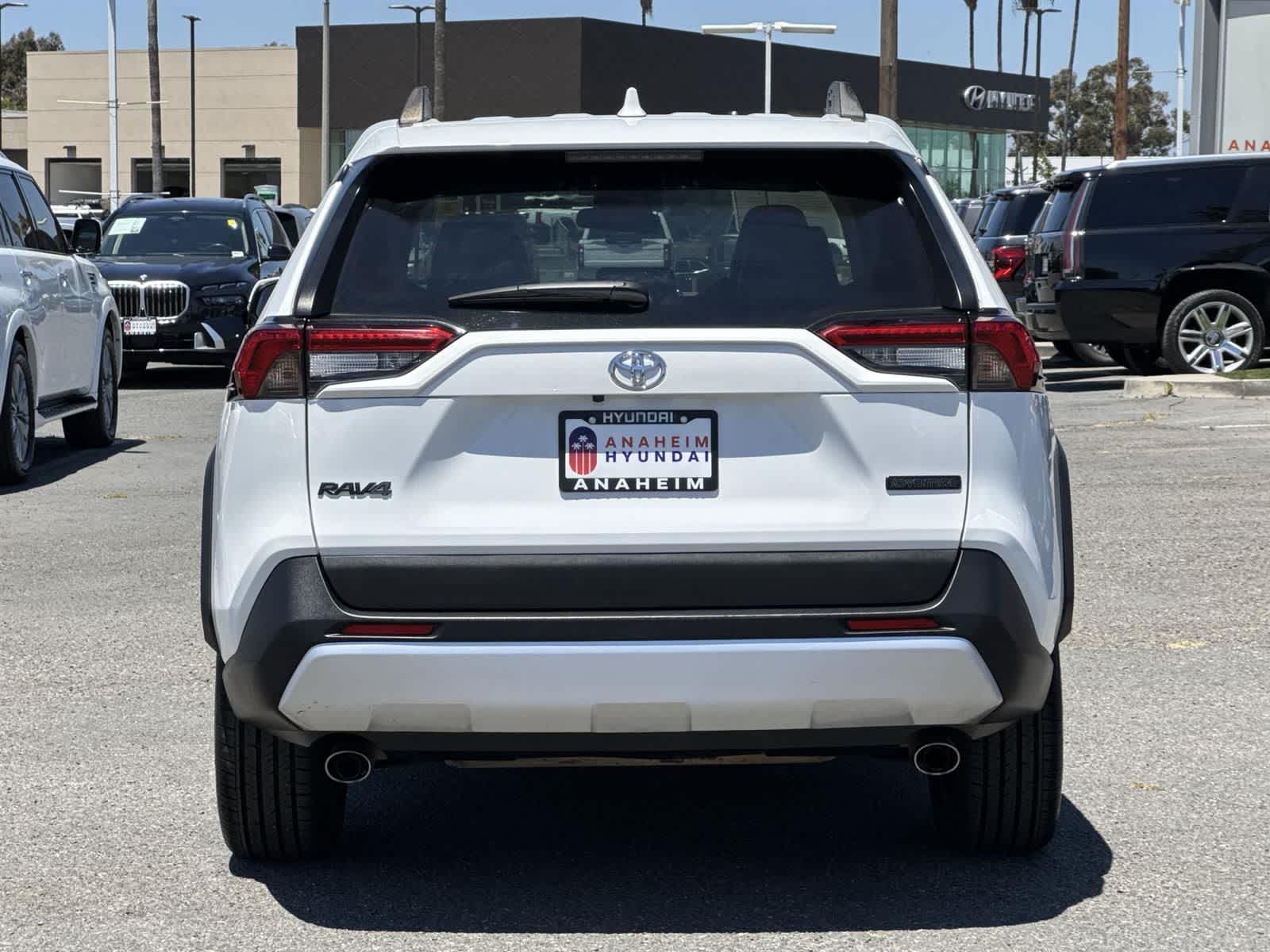 Thumbnail: 2023 Toyota RAV4 - 4