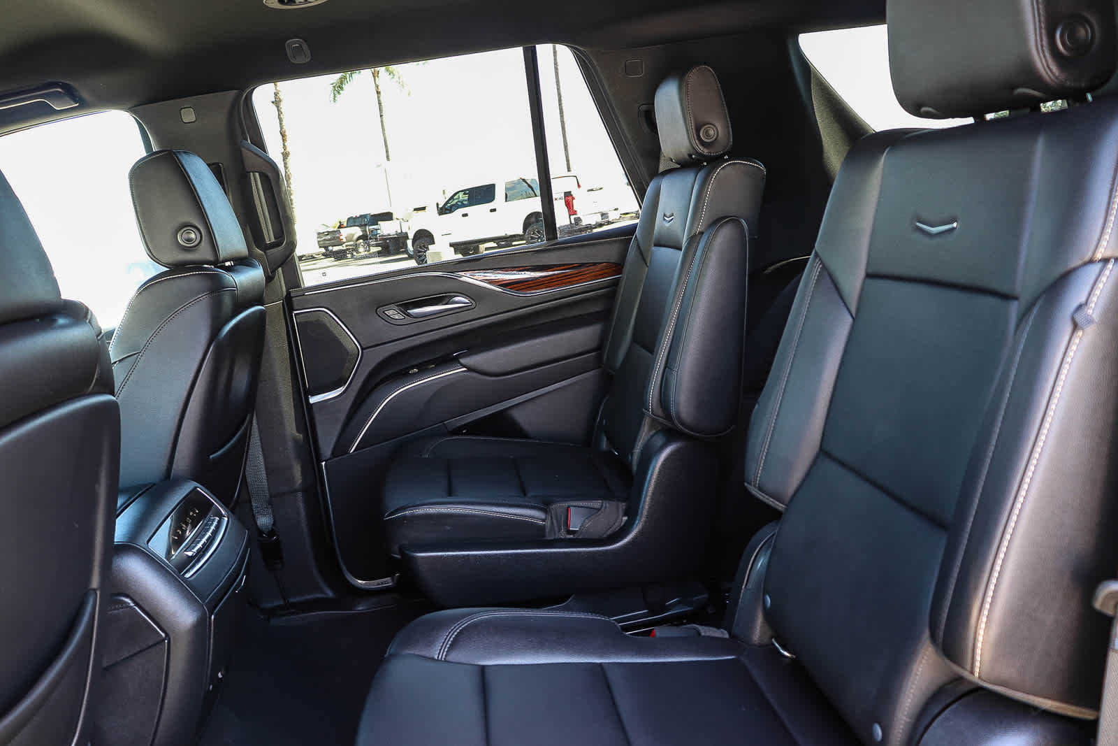 Thumbnail: 2021 Cadillac Escalade - 22