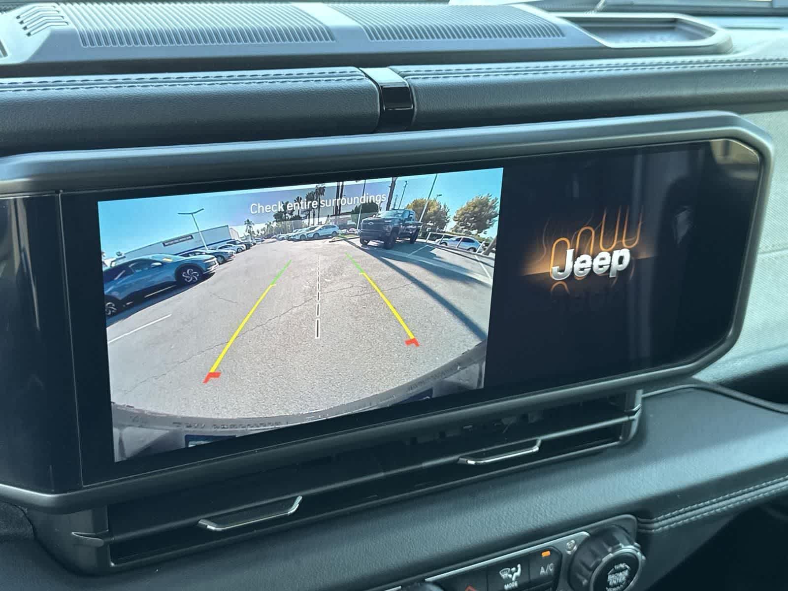 Thumbnail: 2024 Jeep Wrangler - 14