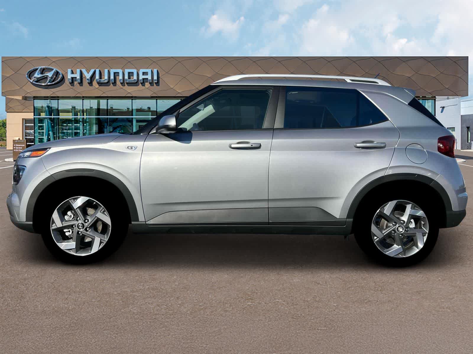 Thumbnail: 2025 Hyundai Venue - 3