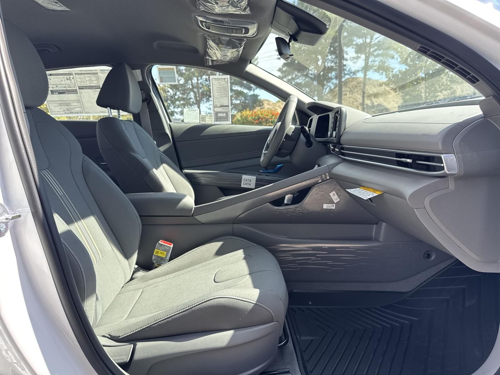 Thumbnail: 2025 Hyundai Elantra - 34