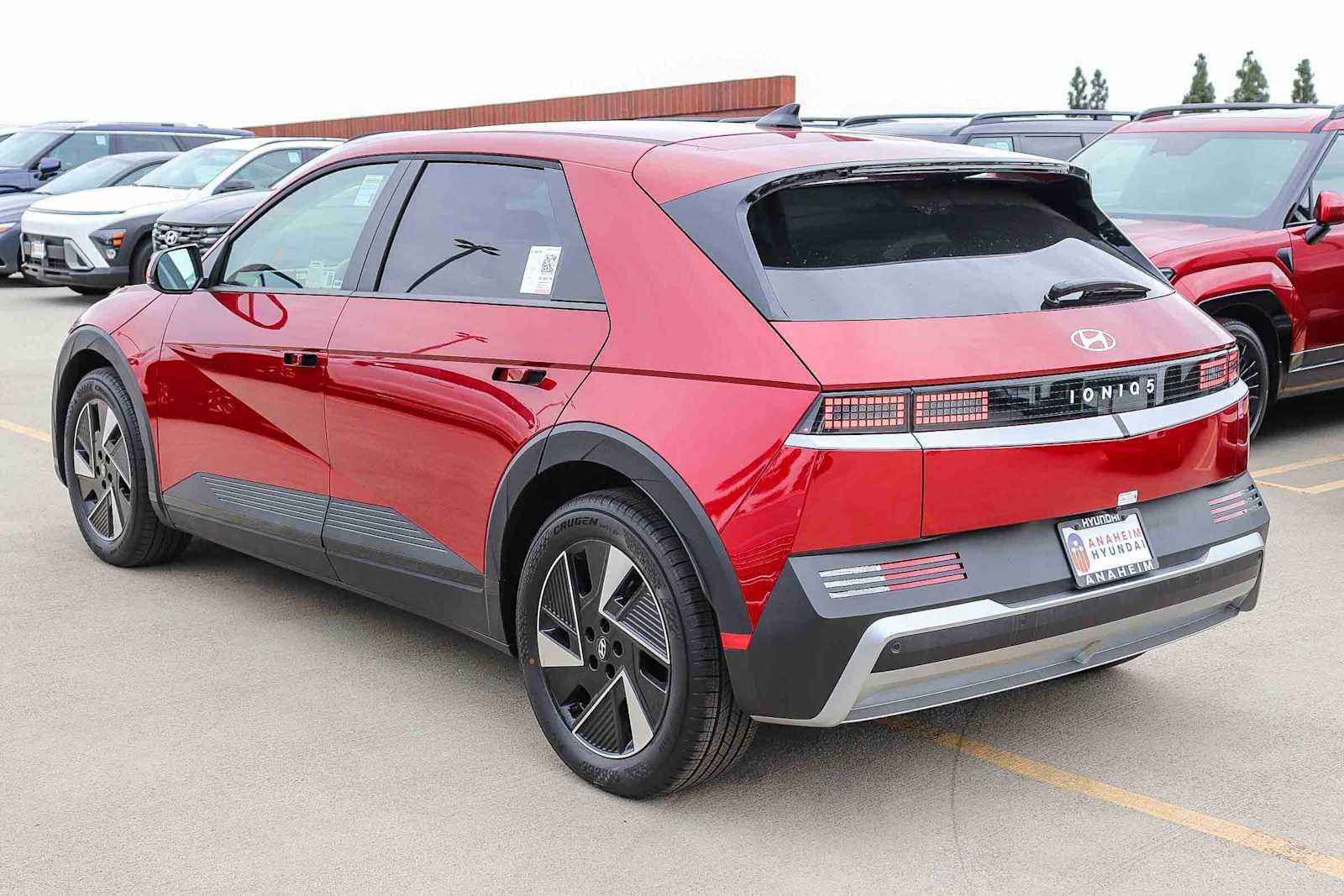 Thumbnail: 2026 Hyundai Ioniq 5 - 8