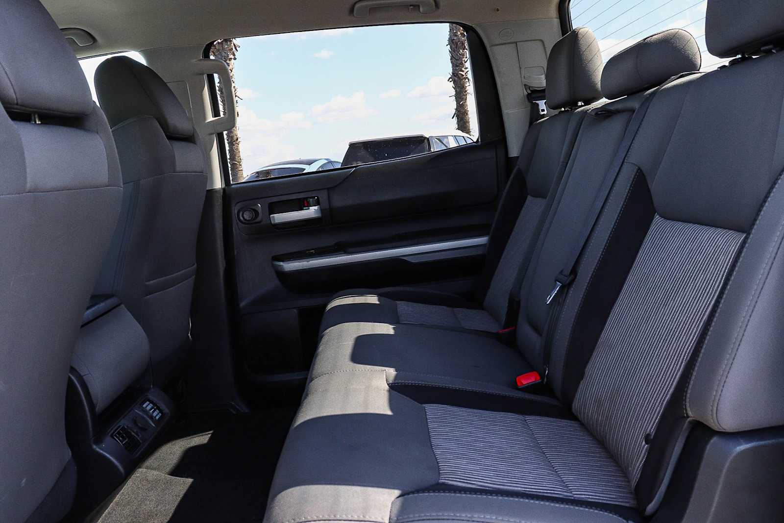 Thumbnail: 2016 Toyota Tundra - 17