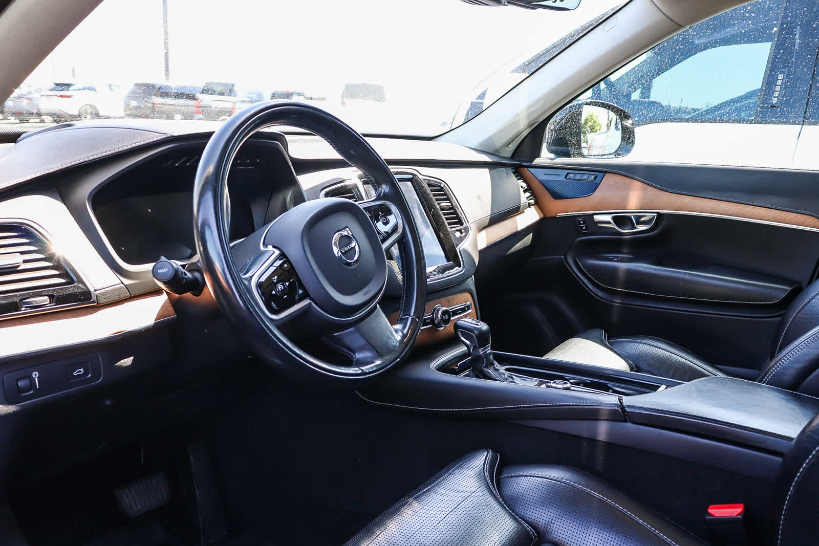 Thumbnail: 2019 Volvo XC90 - 8