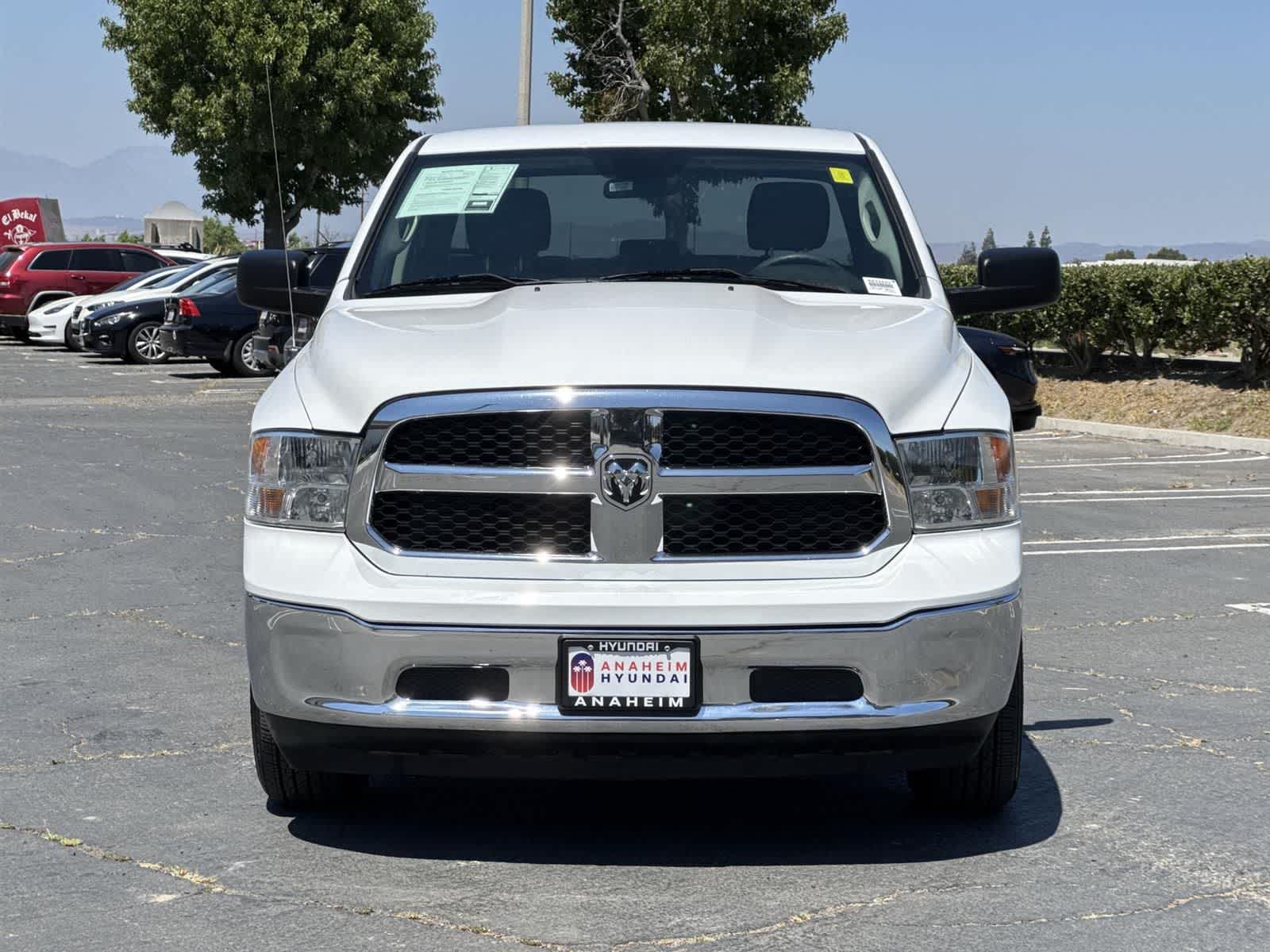 Thumbnail: 2022 RAM 1500 Classic - 2