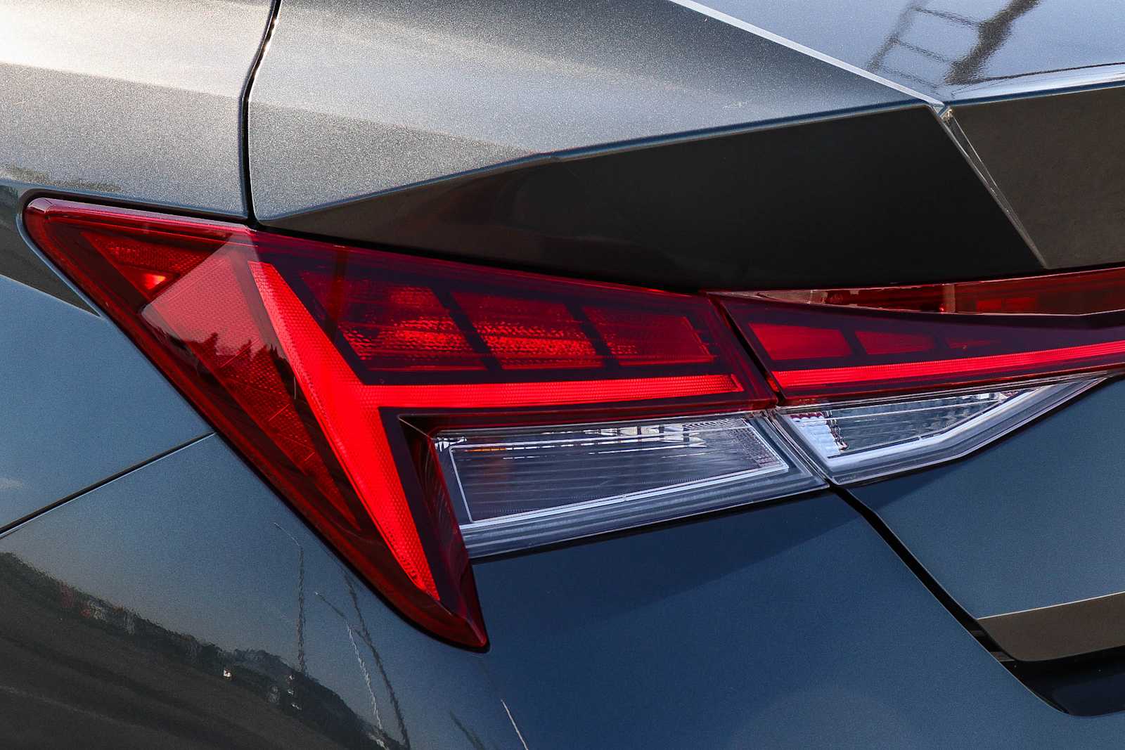 Thumbnail: 2025 Hyundai Elantra - 9