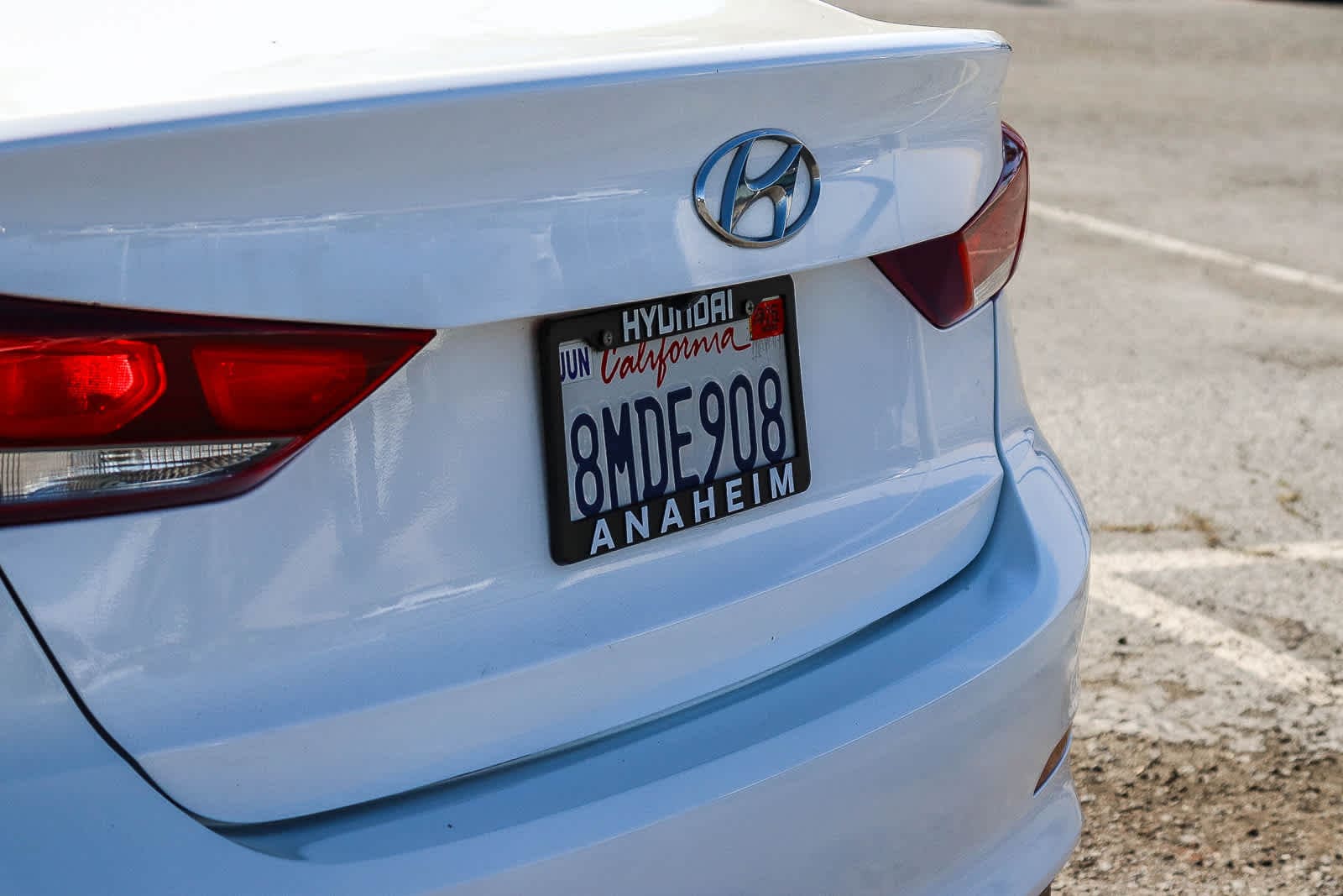 Thumbnail: 2017 Hyundai Elantra - 9