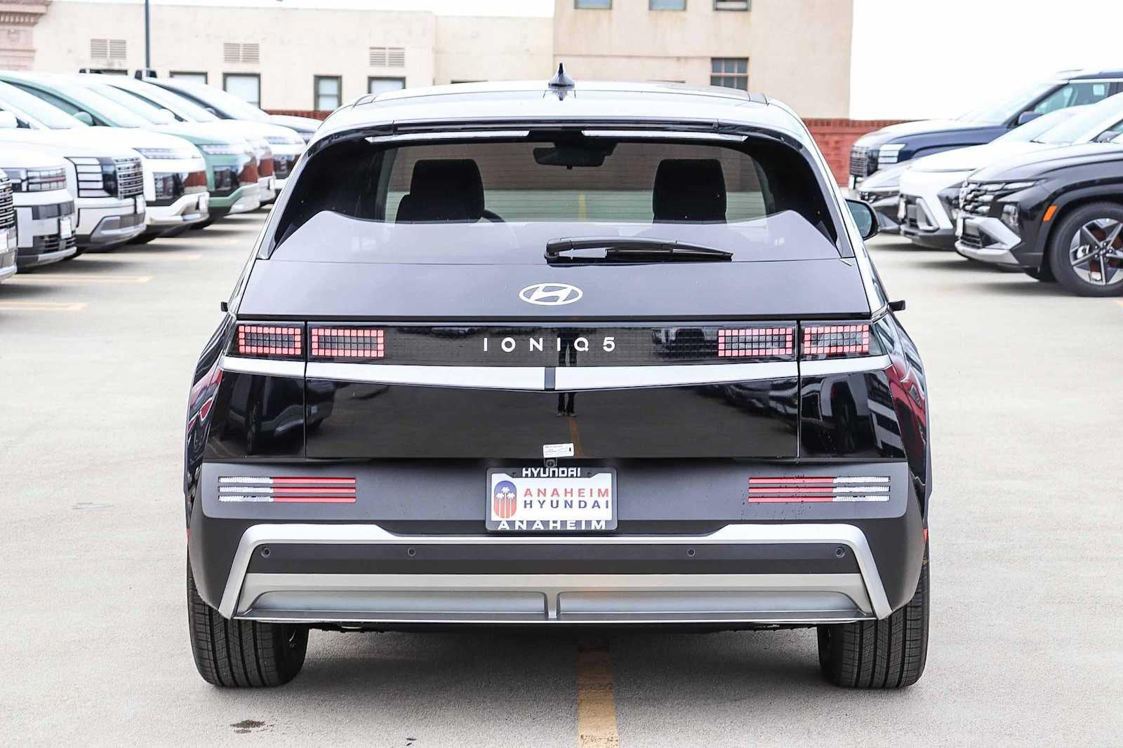 Thumbnail: 2026 Hyundai Ioniq 5 - 7