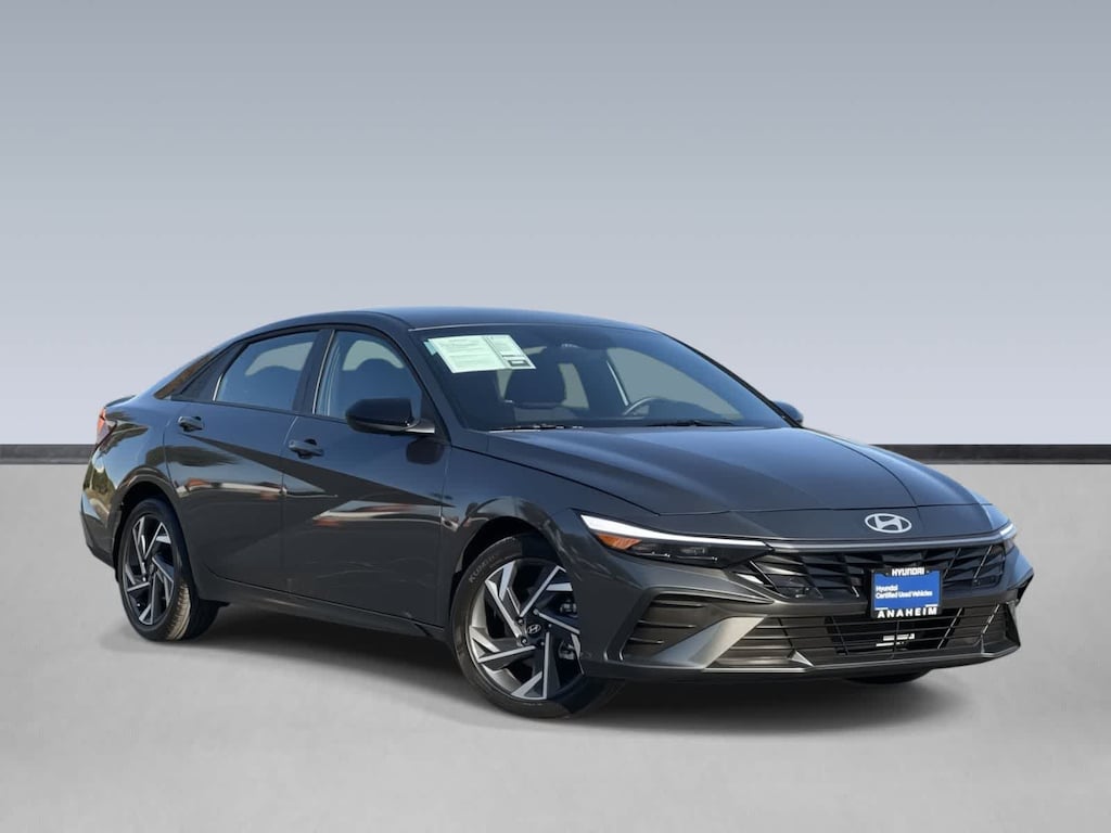 Certified 2025 Hyundai Elantra SEL Sport Sedan