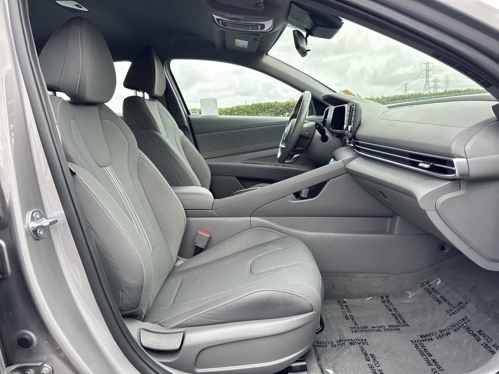 Thumbnail: 2025 Hyundai Elantra - 37