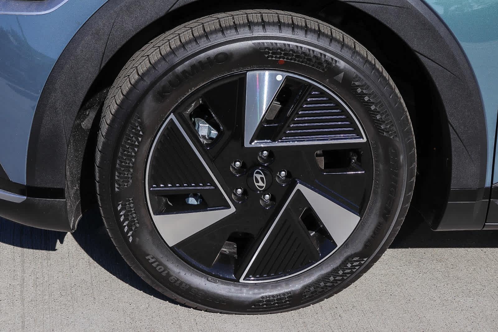 Thumbnail: 2026 Hyundai Ioniq 5 - 10