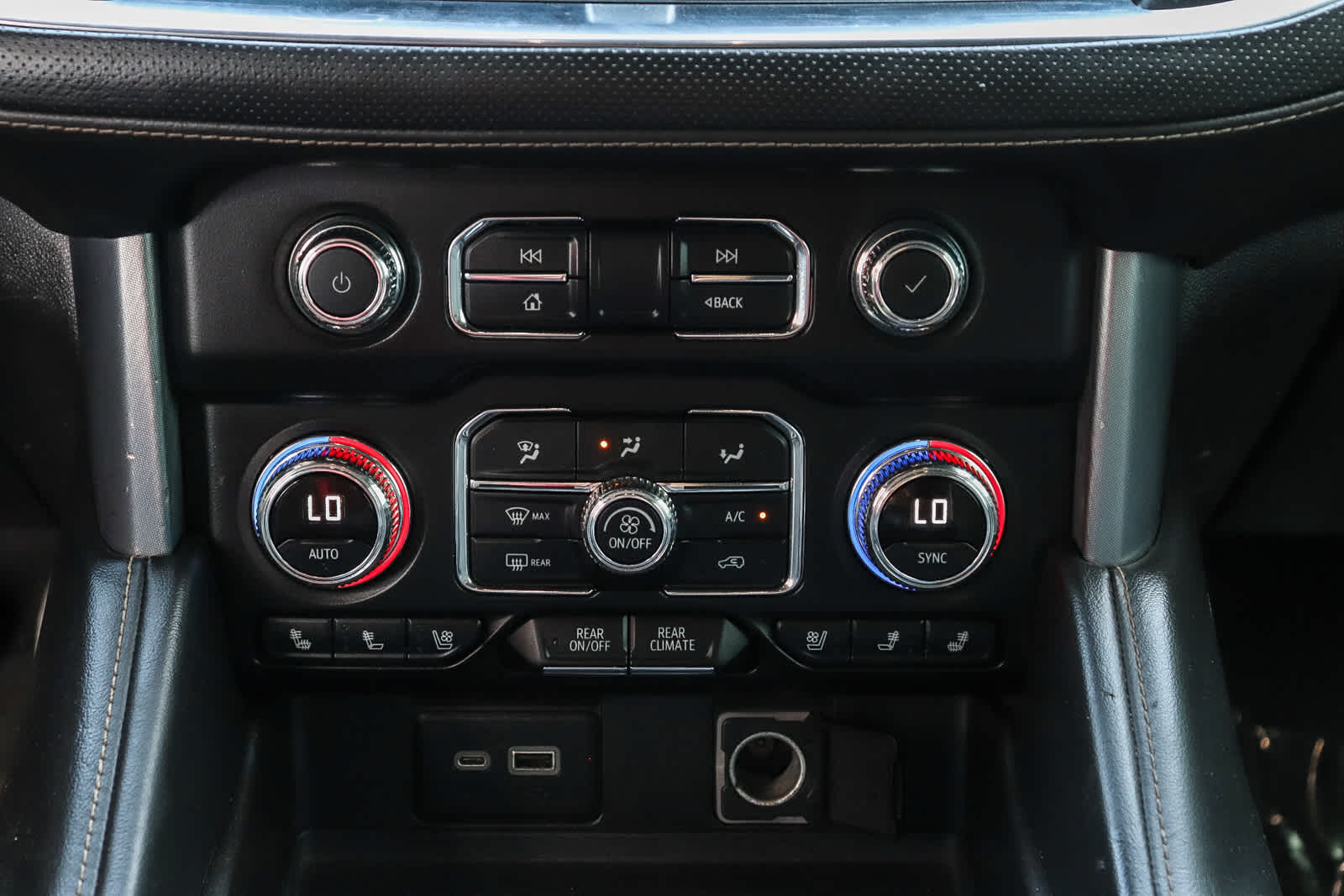 Thumbnail: 2021 GMC Yukon - 18