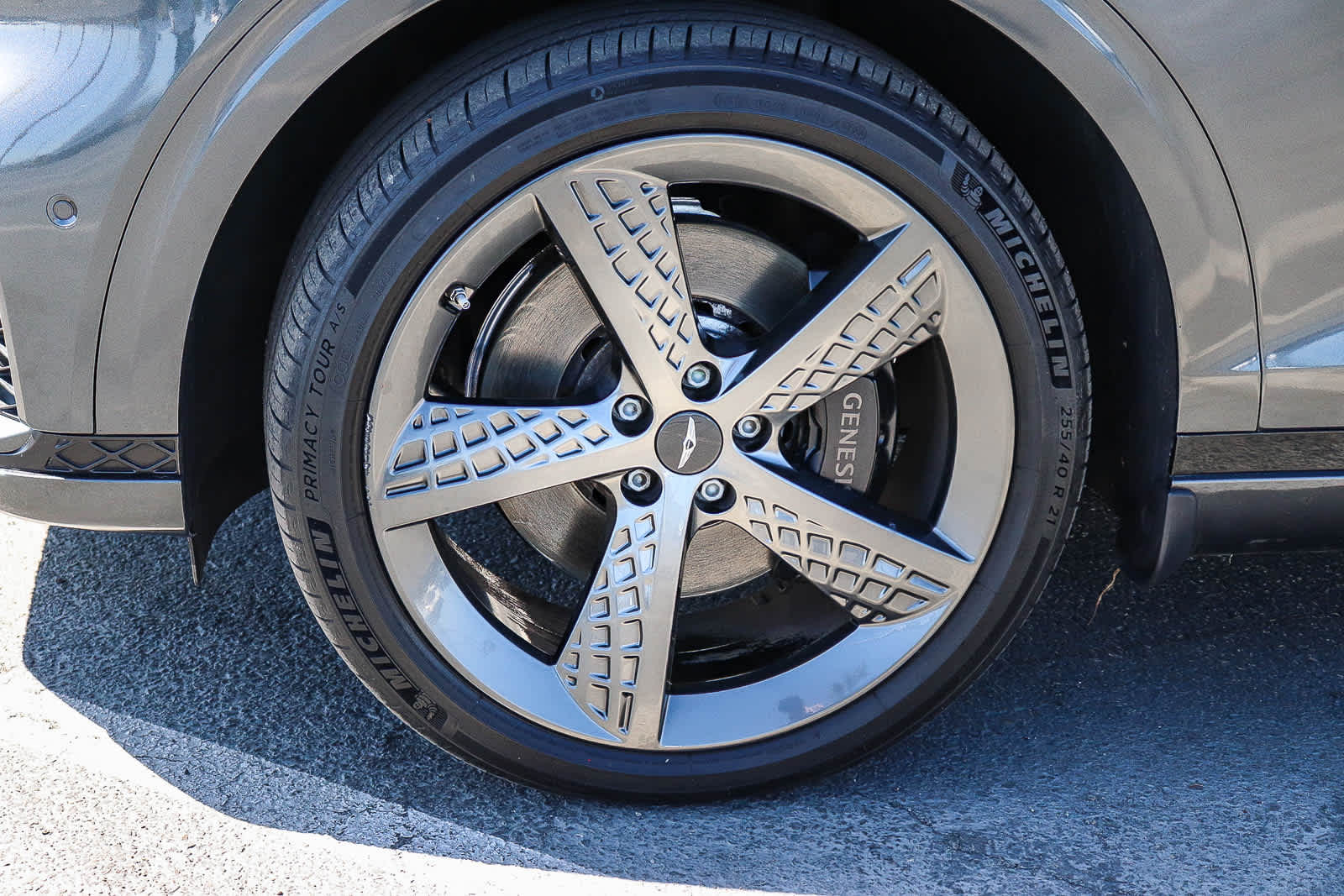 Thumbnail: 2023 Genesis GV70 - 11