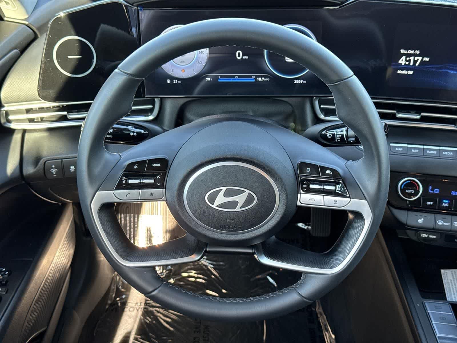 Thumbnail: 2025 Hyundai Elantra - 10