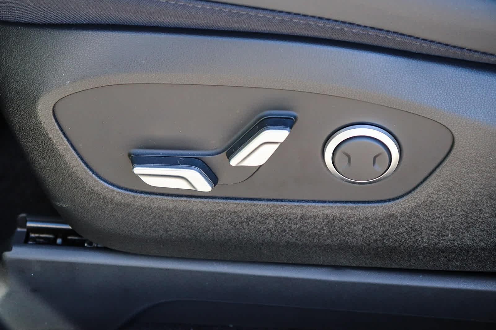 Thumbnail: 2026 Hyundai Ioniq - 25