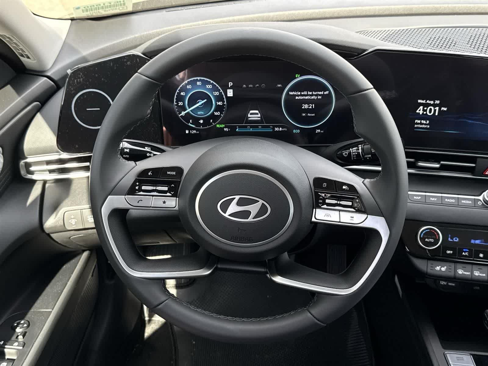 Thumbnail: 2025 Hyundai Elantra - 11