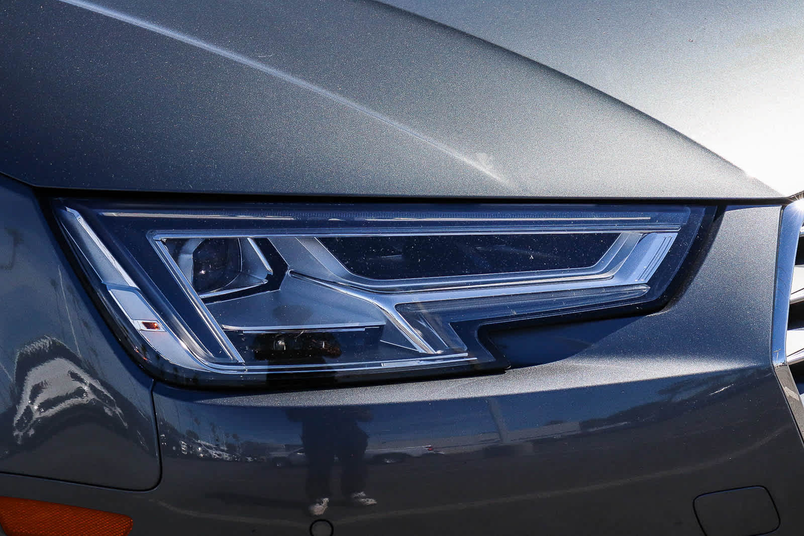 Thumbnail: 2018 Audi A4 - 4