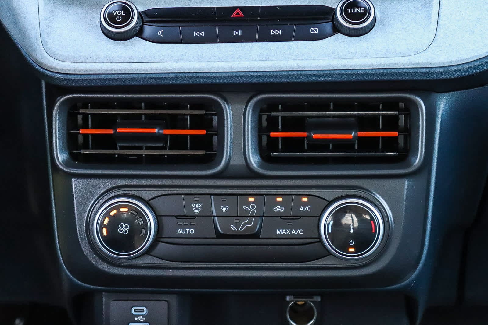 Thumbnail: 2023 Ford Maverick - 13