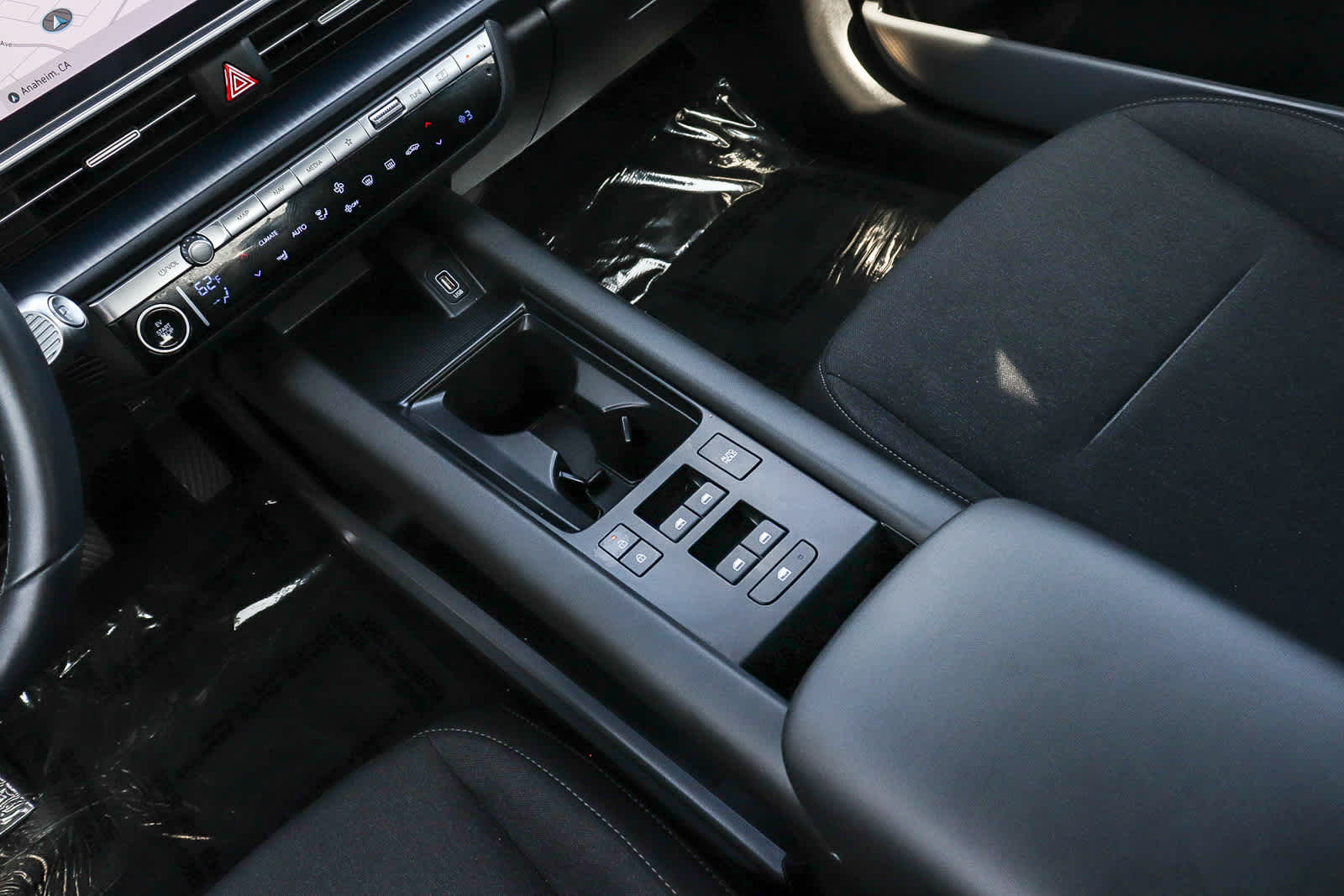 Thumbnail: 2024 Hyundai Ioniq 6 - 20