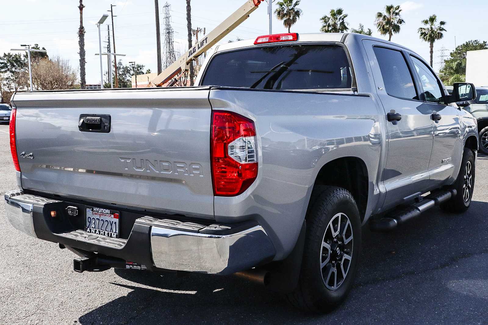 Thumbnail: 2016 Toyota Tundra - 6