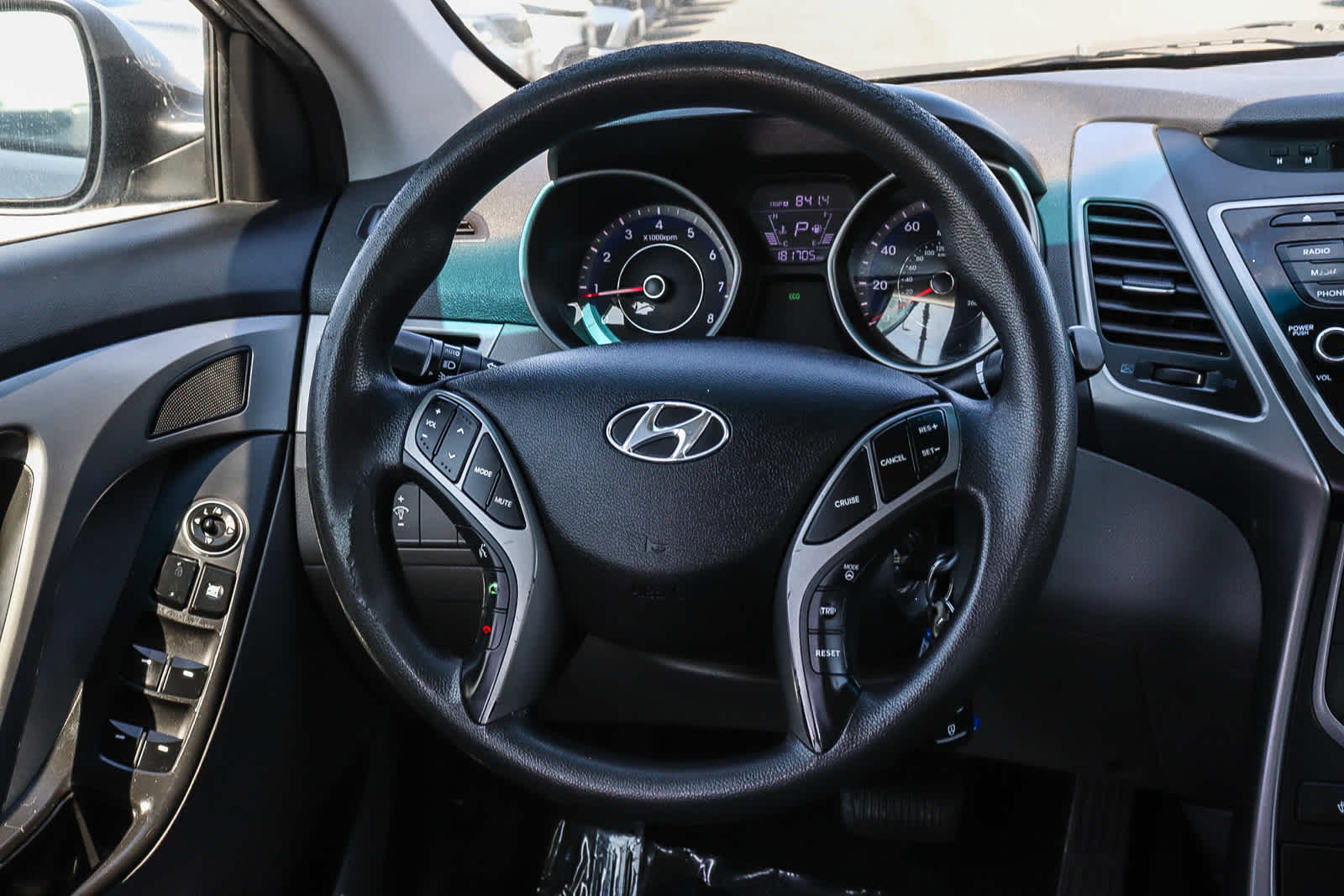 Thumbnail: 2014 Hyundai Elantra - 20