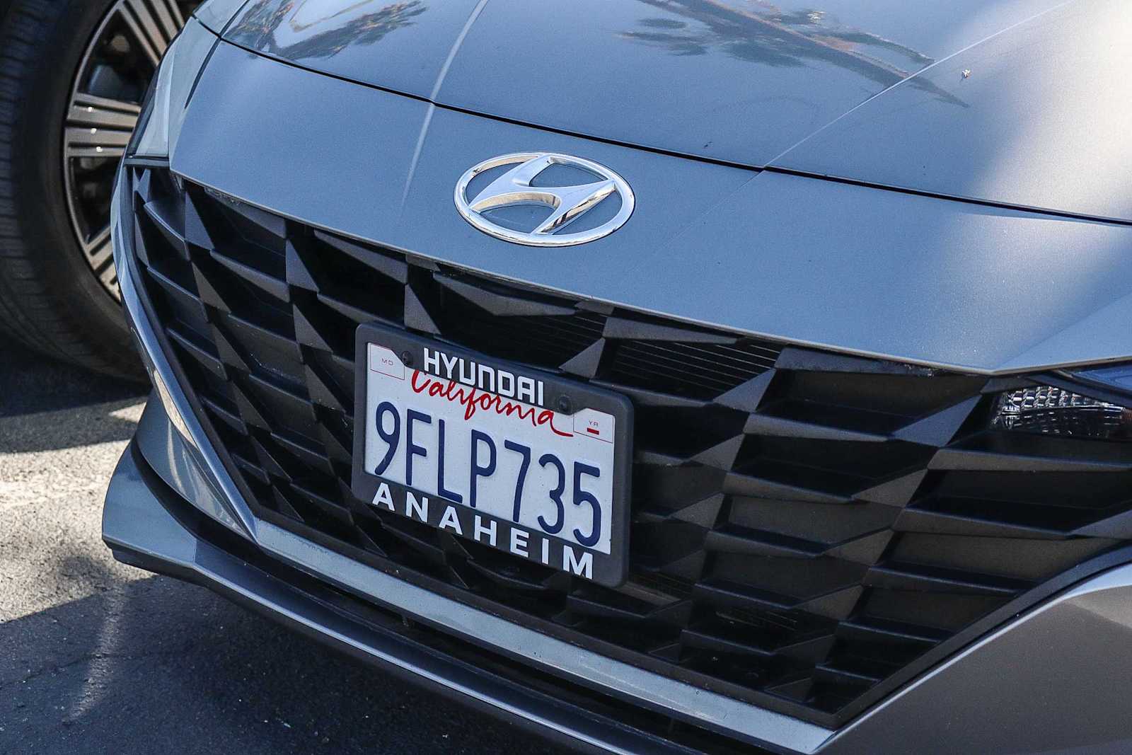 Thumbnail: 2023 Hyundai Elantra - 3