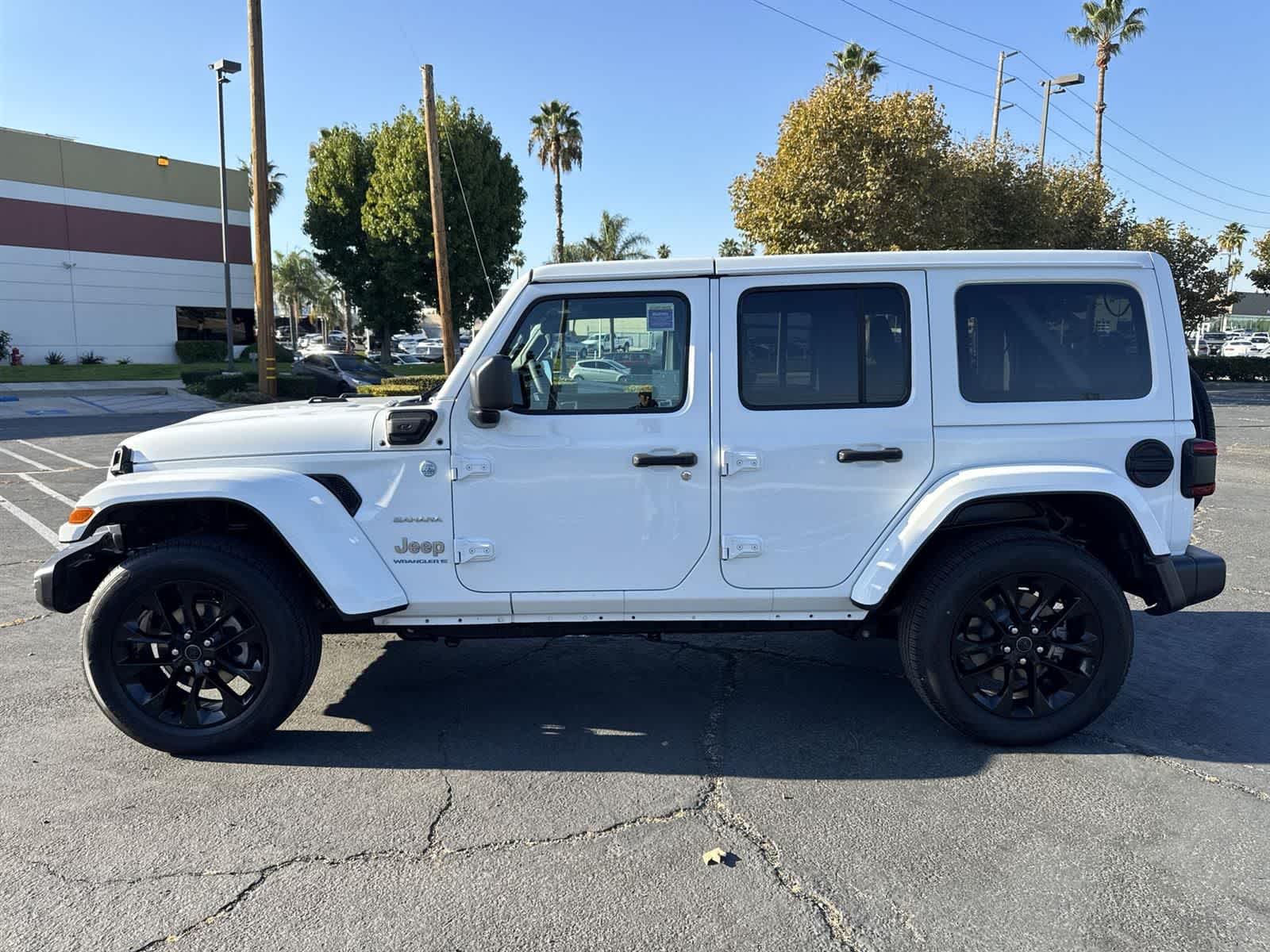 Thumbnail: 2024 Jeep Wrangler - 5