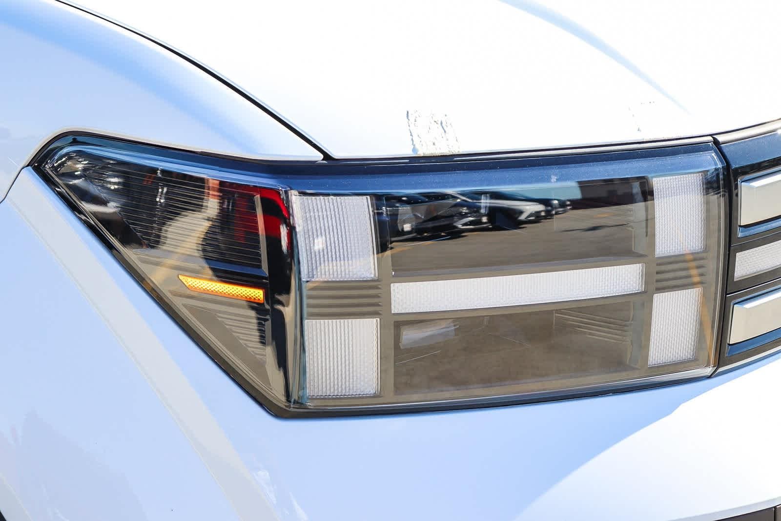 Thumbnail: 2026 Hyundai Santa Fe - 4