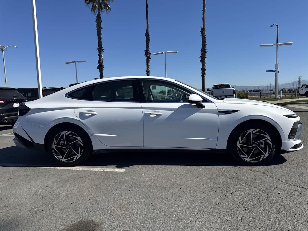 New 2026 Hyundai Sonata SEL Sport Sedan