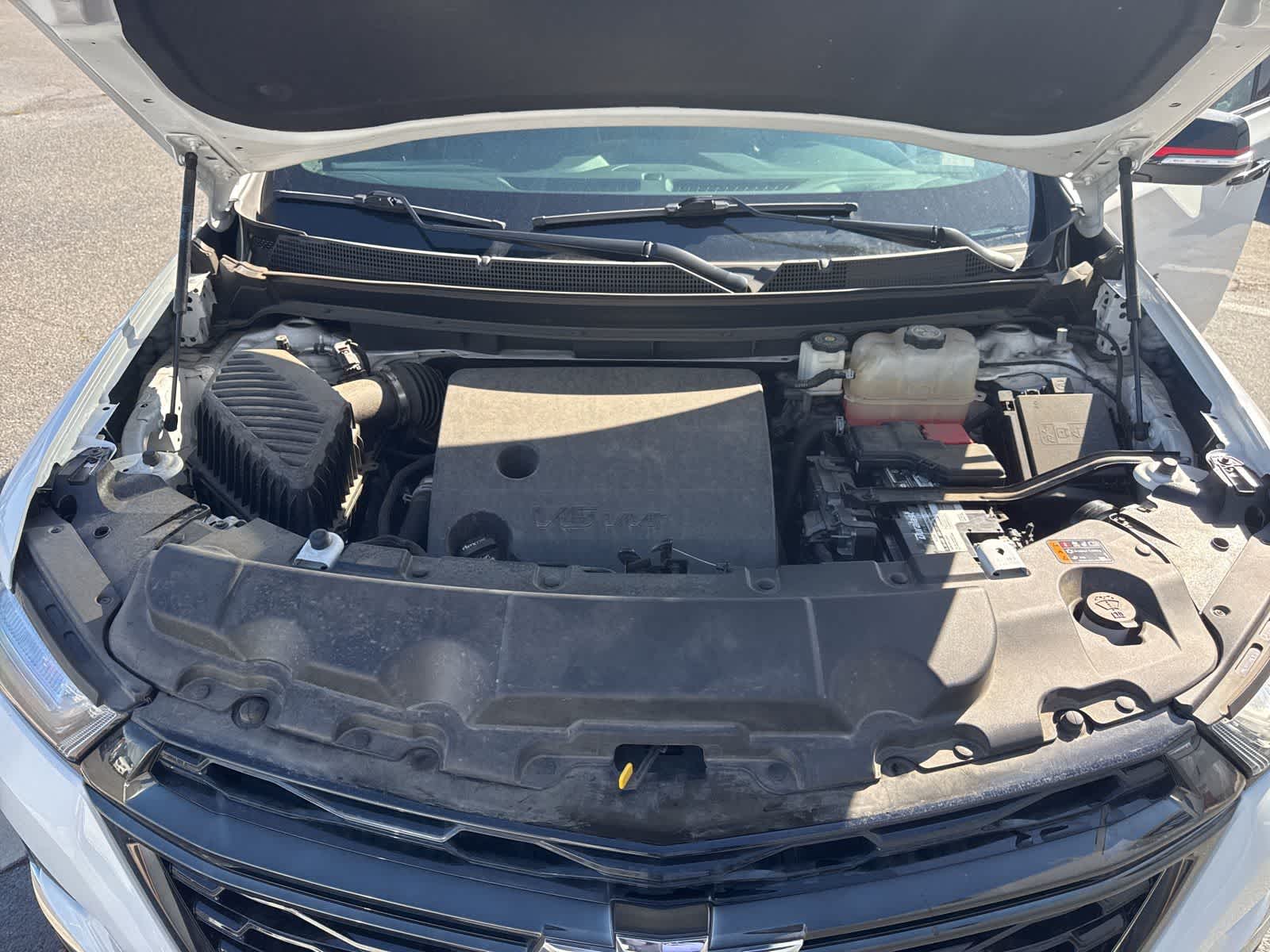 Thumbnail: 2023 Chevrolet Traverse - 17