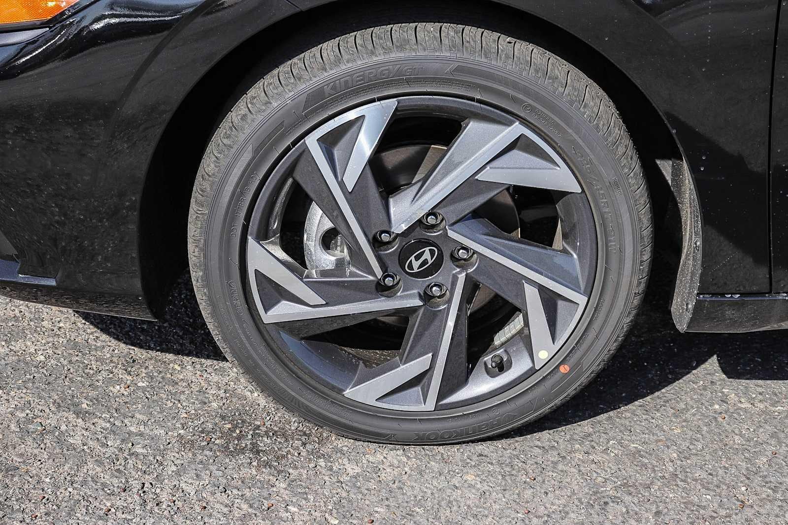 Thumbnail: 2026 Hyundai Elantra - 12