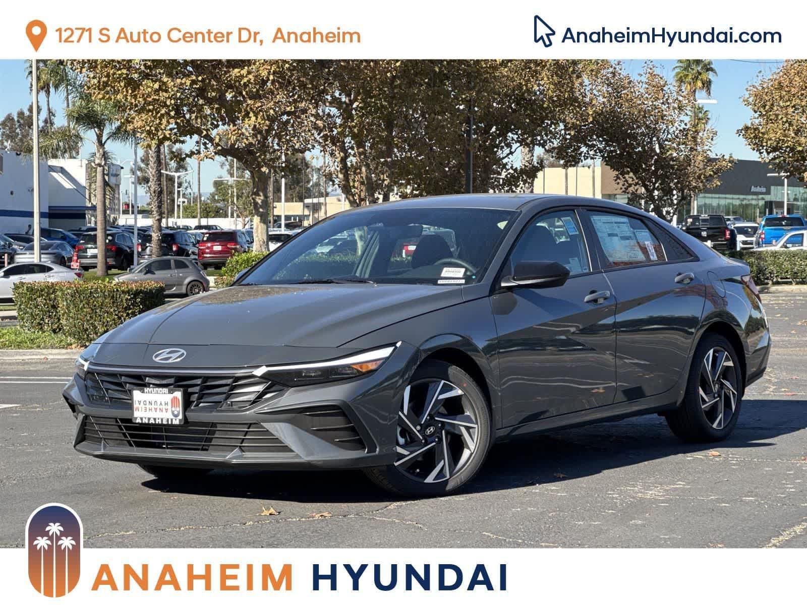 2025 Hyundai Elantra SEL's photo