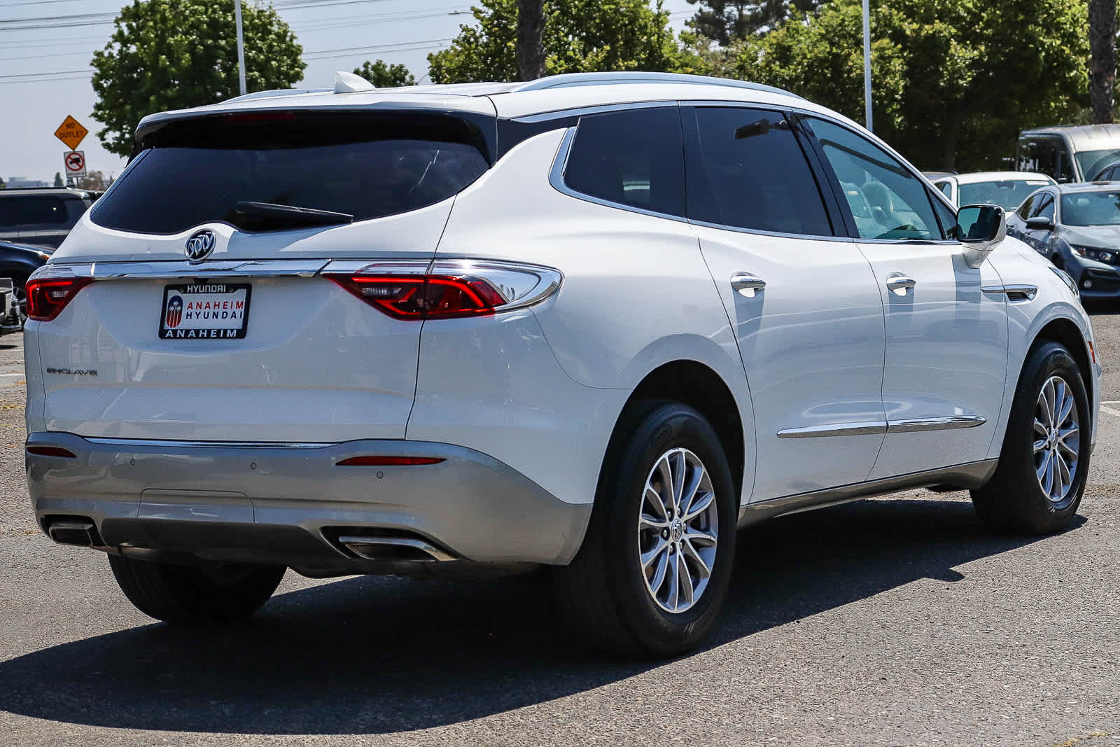 Thumbnail: 2023 Buick Enclave - 6