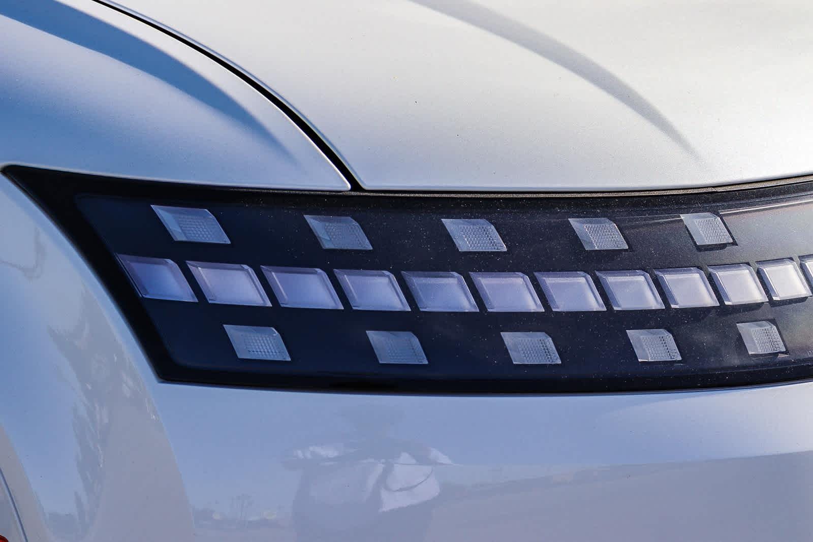 Thumbnail: 2026 Hyundai Ioniq - 4