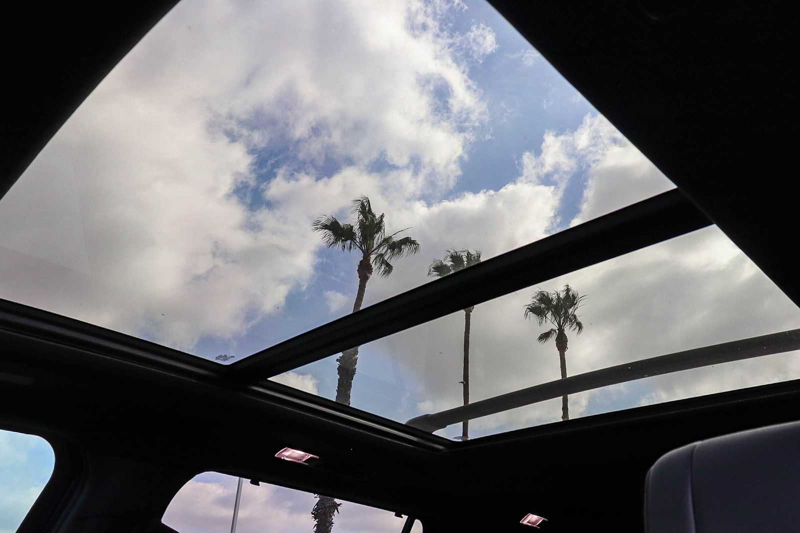 Thumbnail: 2025 Toyota Sequoia - 34