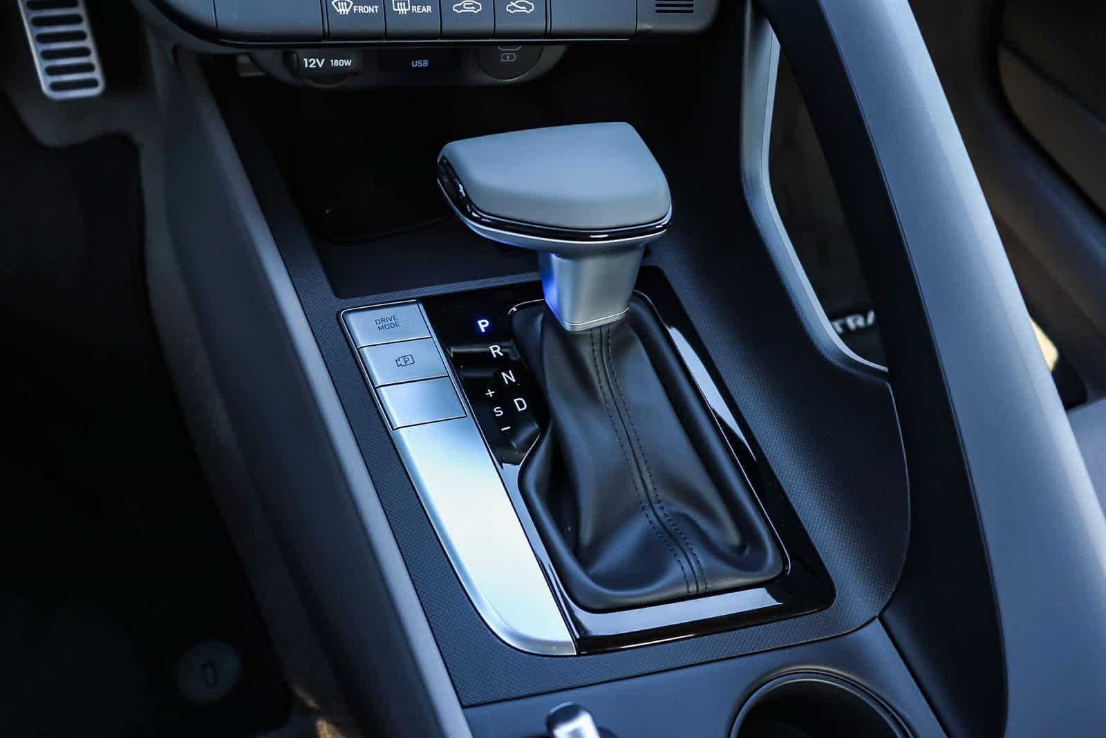 Thumbnail: 2025 Hyundai Elantra - 26