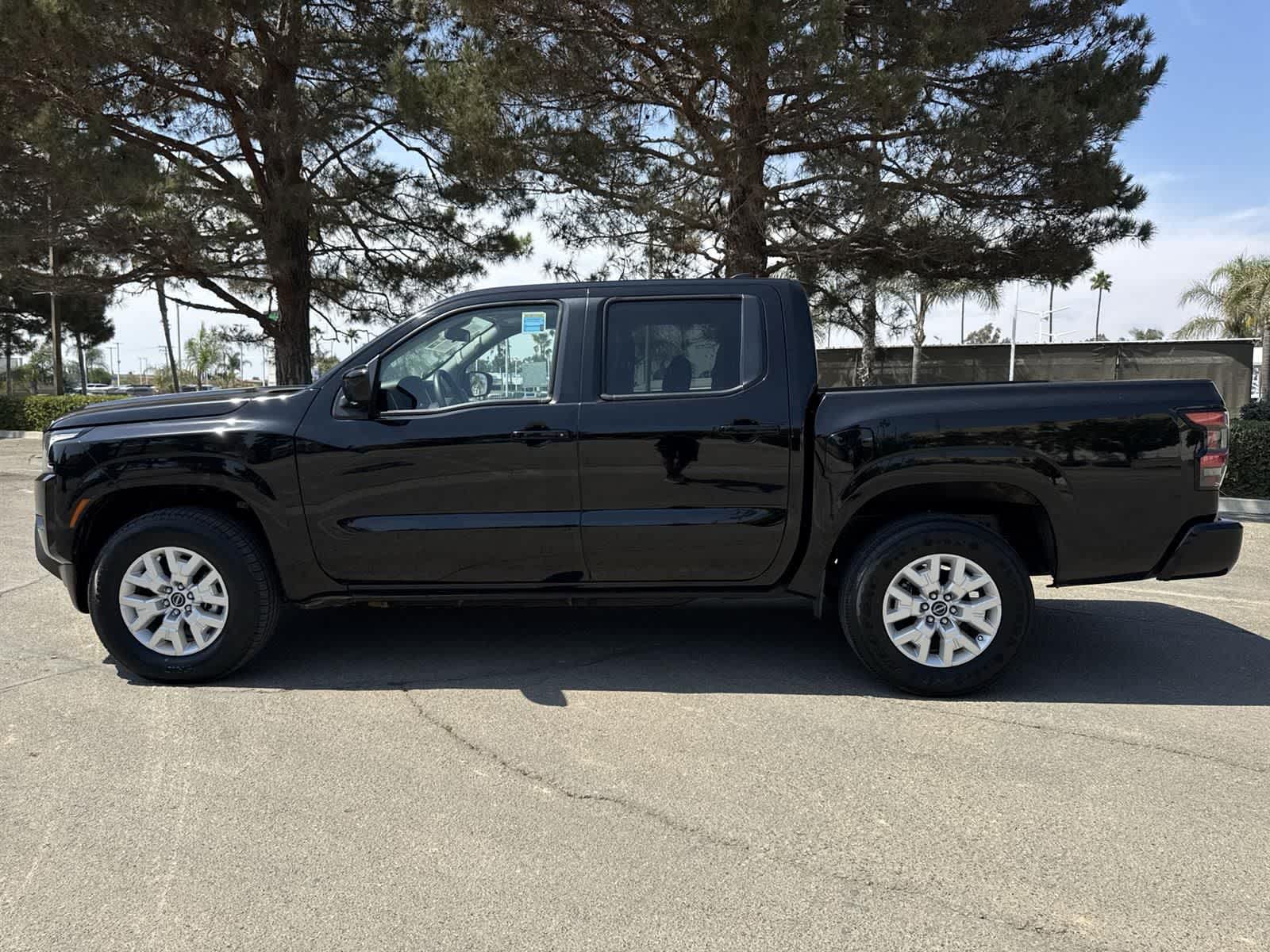 Thumbnail: 2022 Nissan Frontier - 5