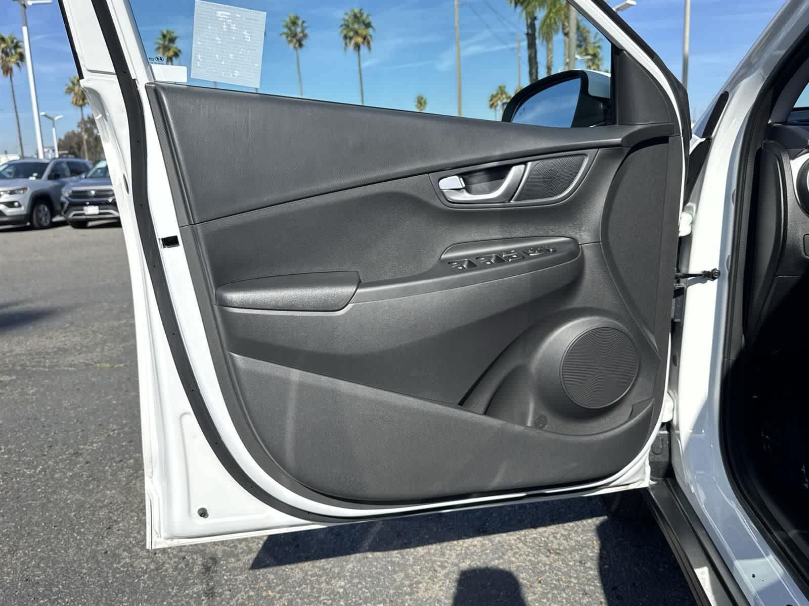 Thumbnail: 2023 Hyundai Kona - 20